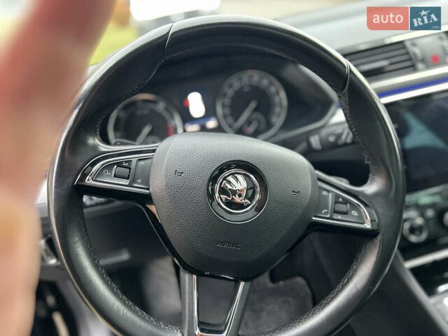 Черный Шкода Суперб, объемом двигателя 1.6 л и пробегом 187 тыс. км за 18000 $, фото 9 на Automoto.ua