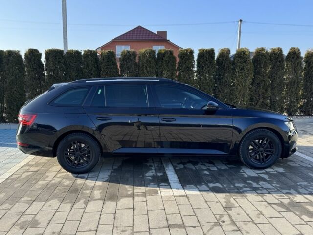 Черный Шкода Суперб, объемом двигателя 2 л и пробегом 205 тыс. км за 17700 $, фото 4 на Automoto.ua