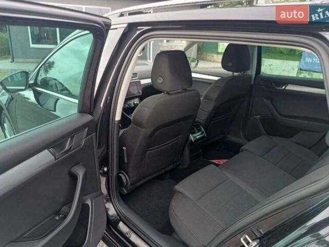 Черный Шкода Суперб, объемом двигателя 2 л и пробегом 244 тыс. км за 17800 $, фото 7 на Automoto.ua