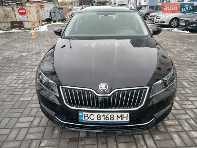 Чорний Шкода Суперб, об'ємом двигуна 1.5 л та пробігом 123 тис. км за 18836 $, фото 1 на Automoto.ua