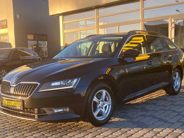 Черный Шкода Суперб, объемом двигателя 2 л и пробегом 260 тыс. км за 17200 $, фото 2 на Automoto.ua