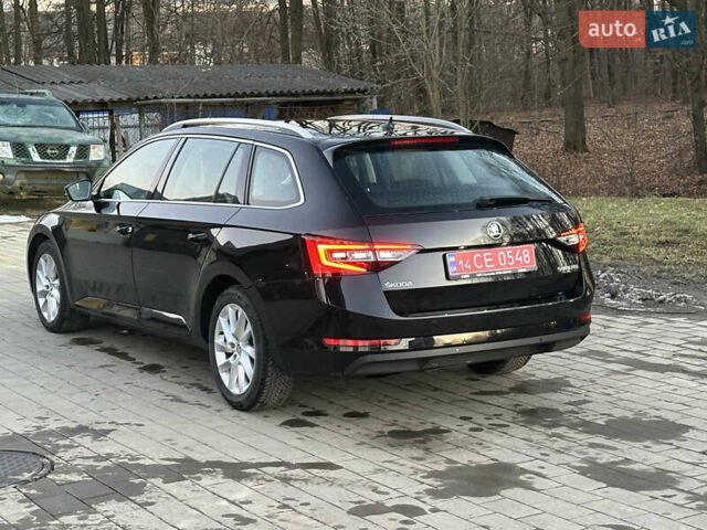 Чорний Шкода Суперб, об'ємом двигуна 2 л та пробігом 176 тис. км за 15900 $, фото 21 на Automoto.ua