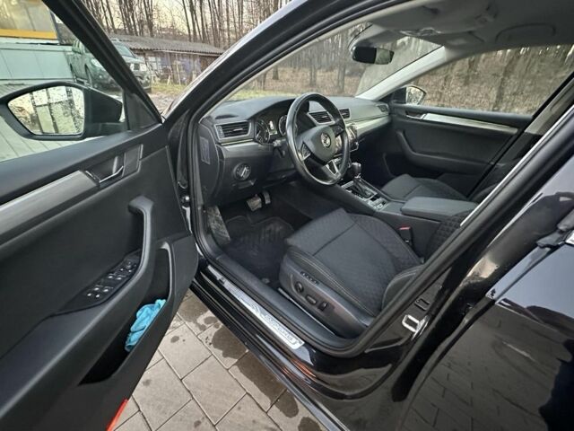 Чорний Шкода Суперб, об'ємом двигуна 2 л та пробігом 280 тис. км за 15900 $, фото 2 на Automoto.ua