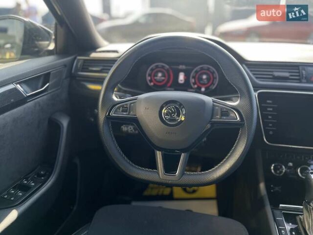 Чорний Шкода Суперб, об'ємом двигуна 1.97 л та пробігом 239 тис. км за 24700 $, фото 10 на Automoto.ua