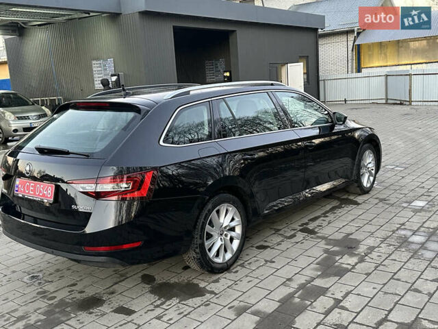 Чорний Шкода Суперб, об'ємом двигуна 2 л та пробігом 176 тис. км за 15900 $, фото 7 на Automoto.ua