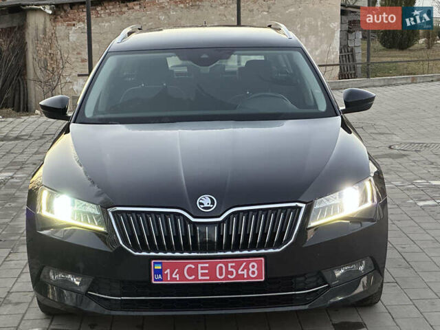 Чорний Шкода Суперб, об'ємом двигуна 2 л та пробігом 176 тис. км за 15900 $, фото 18 на Automoto.ua