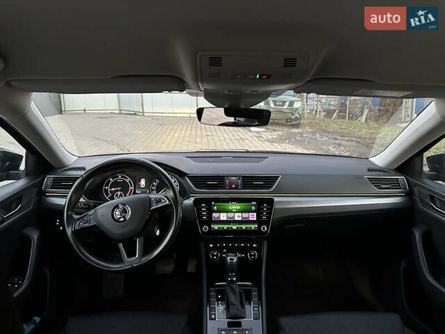 Чорний Шкода Суперб, об'ємом двигуна 2 л та пробігом 176 тис. км за 15900 $, фото 11 на Automoto.ua