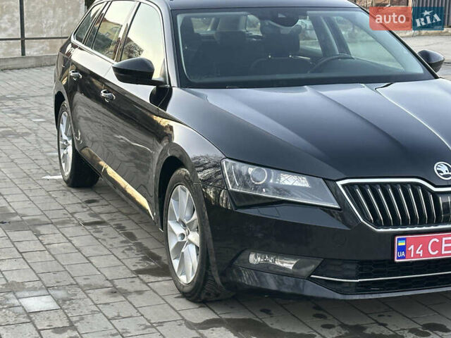 Чорний Шкода Суперб, об'ємом двигуна 2 л та пробігом 176 тис. км за 15900 $, фото 4 на Automoto.ua