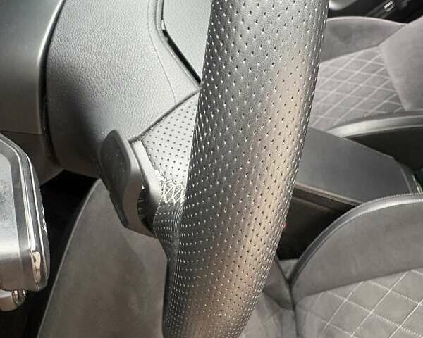 Черный Шкода Суперб, объемом двигателя 1.97 л и пробегом 237 тыс. км за 24850 $, фото 98 на Automoto.ua