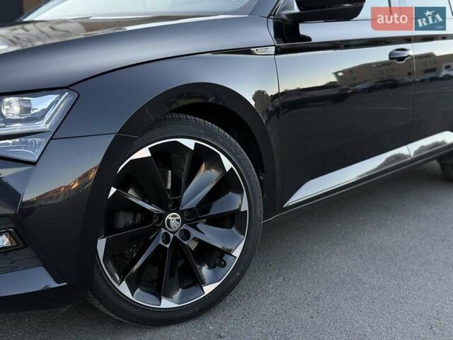 Черный Шкода Суперб, объемом двигателя 1.97 л и пробегом 155 тыс. км за 28400 $, фото 1 на Automoto.ua