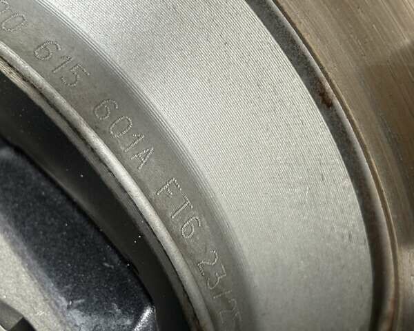 Черный Шкода Суперб, объемом двигателя 1.97 л и пробегом 237 тыс. км за 24850 $, фото 24 на Automoto.ua