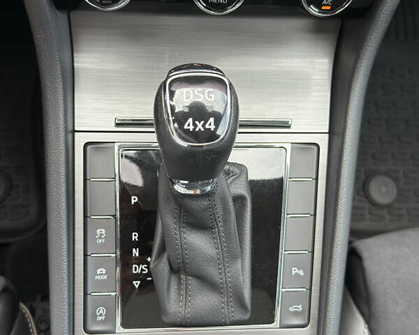 Чорний Шкода Суперб, об'ємом двигуна 2 л та пробігом 152 тис. км за 28900 $, фото 38 на Automoto.ua