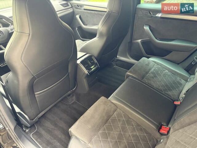 Черный Шкода Суперб, объемом двигателя 1.97 л и пробегом 237 тыс. км за 24850 $, фото 39 на Automoto.ua