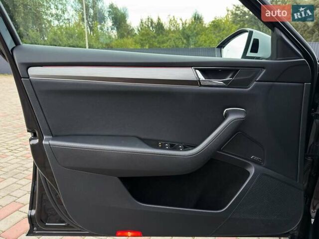 Черный Шкода Суперб, объемом двигателя 2 л и пробегом 129 тыс. км за 32999 $, фото 31 на Automoto.ua