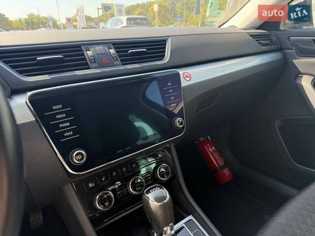 Чорний Шкода Суперб, об'ємом двигуна 1.97 л та пробігом 234 тис. км за 23800 $, фото 19 на Automoto.ua