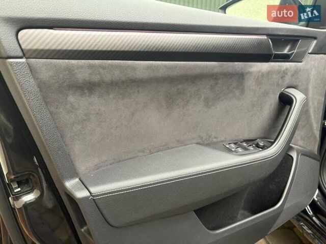 Черный Шкода Суперб, объемом двигателя 1.97 л и пробегом 237 тыс. км за 24850 $, фото 28 на Automoto.ua