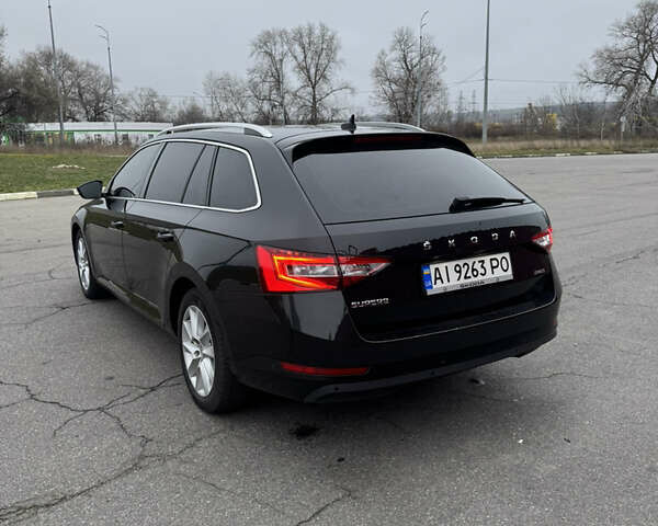 Черный Шкода Суперб, объемом двигателя 1.98 л и пробегом 223 тыс. км за 18900 $, фото 2 на Automoto.ua