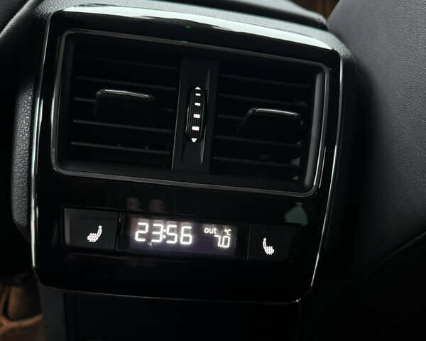 Черный Шкода Суперб, объемом двигателя 1.98 л и пробегом 223 тыс. км за 18900 $, фото 14 на Automoto.ua