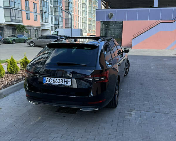 Чорний Шкода Суперб, об'ємом двигуна 1.4 л та пробігом 135 тис. км за 27400 $, фото 15 на Automoto.ua