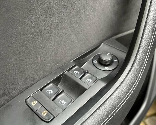 Черный Шкода Суперб, объемом двигателя 1.97 л и пробегом 237 тыс. км за 24850 $, фото 27 на Automoto.ua