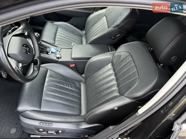 Чорний Шкода Суперб, об'ємом двигуна 1.97 л та пробігом 258 тис. км за 25300 $, фото 27 на Automoto.ua