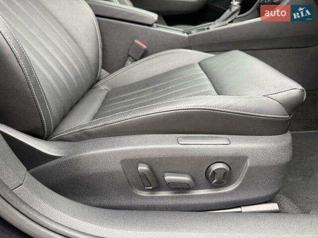 Черный Шкода Суперб, объемом двигателя 1.97 л и пробегом 230 тыс. км за 24900 $, фото 44 на Automoto.ua