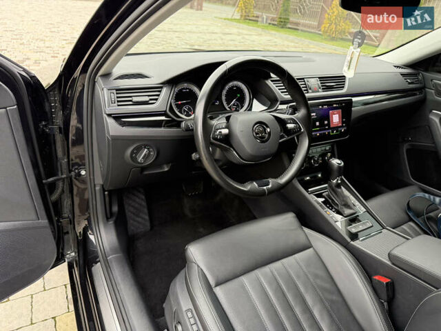 Черный Шкода Суперб, объемом двигателя 1.97 л и пробегом 230 тыс. км за 24900 $, фото 34 на Automoto.ua