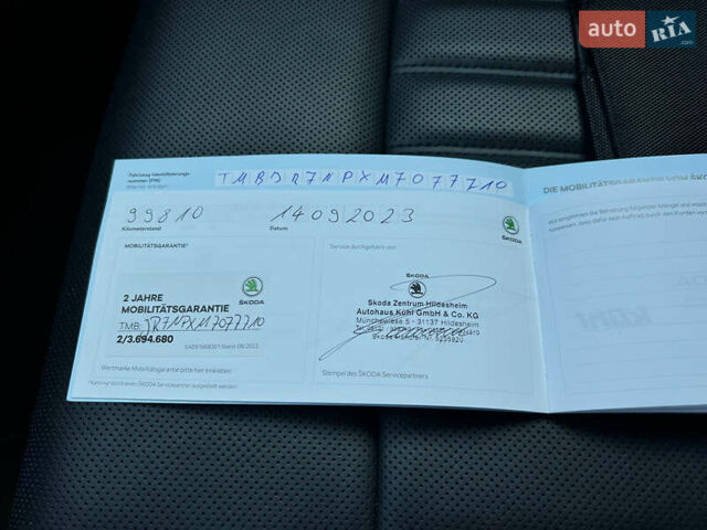 Черный Шкода Суперб, объемом двигателя 2 л и пробегом 171 тыс. км за 27700 $, фото 88 на Automoto.ua