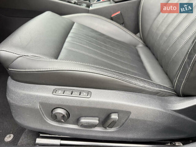 Черный Шкода Суперб, объемом двигателя 1.97 л и пробегом 230 тыс. км за 24900 $, фото 32 на Automoto.ua