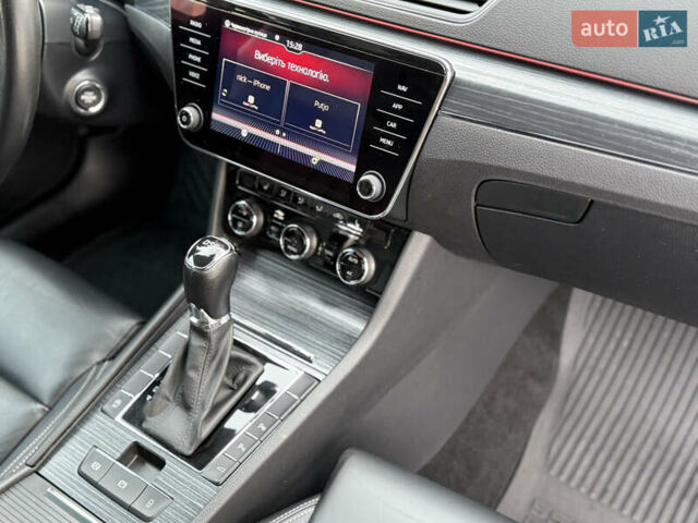 Чорний Шкода Суперб, об'ємом двигуна 1.97 л та пробігом 258 тис. км за 25300 $, фото 44 на Automoto.ua