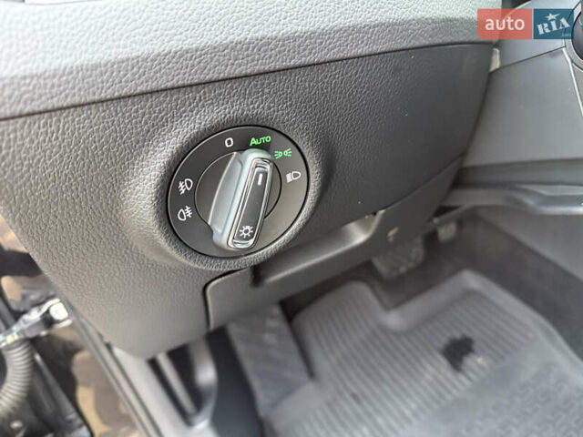 Чорний Шкода Суперб, об'ємом двигуна 1.97 л та пробігом 258 тис. км за 25300 $, фото 46 на Automoto.ua