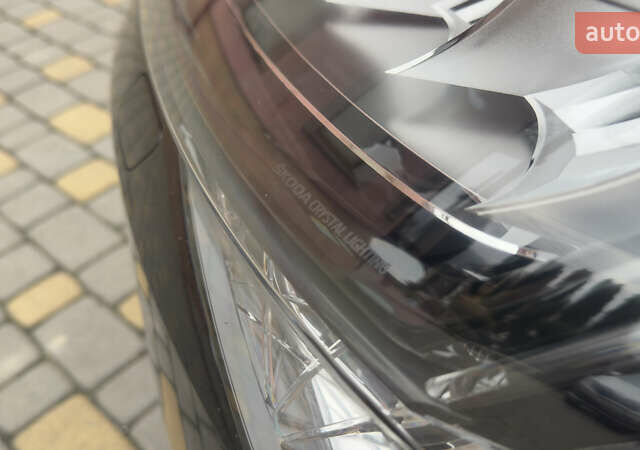 Черный Шкода Суперб, объемом двигателя 1.97 л и пробегом 259 тыс. км за 22900 $, фото 95 на Automoto.ua