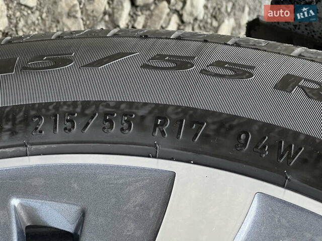 Черный Шкода Суперб, объемом двигателя 2 л и пробегом 173 тыс. км за 27700 $, фото 26 на Automoto.ua