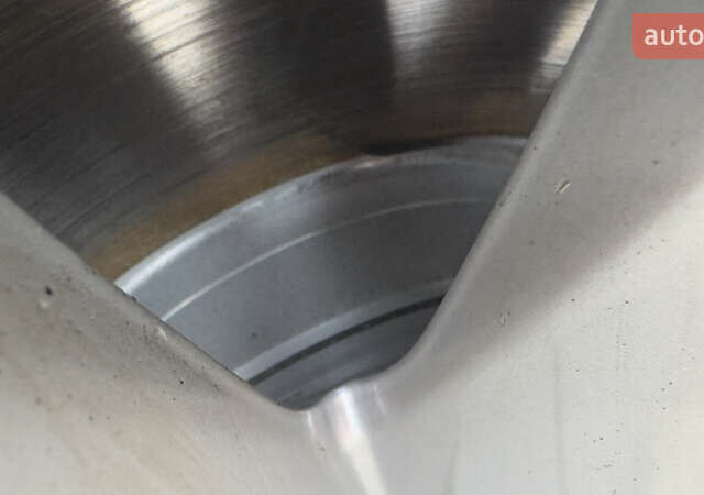 Черный Шкода Суперб, объемом двигателя 1.97 л и пробегом 259 тыс. км за 22900 $, фото 29 на Automoto.ua