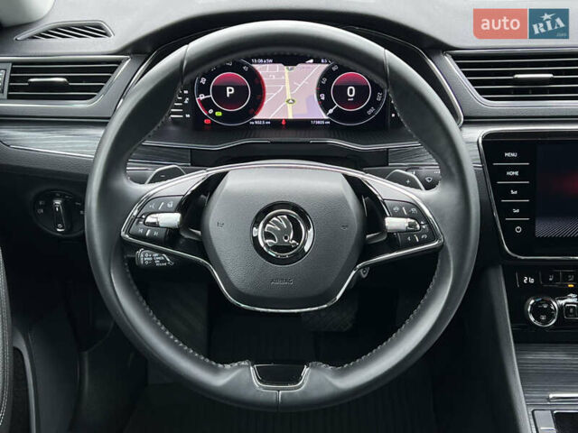 Черный Шкода Суперб, объемом двигателя 2 л и пробегом 173 тыс. км за 27700 $, фото 62 на Automoto.ua