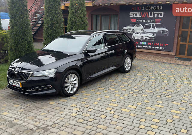 Черный Шкода Суперб, объемом двигателя 1.97 л и пробегом 259 тыс. км за 22900 $, фото 3 на Automoto.ua