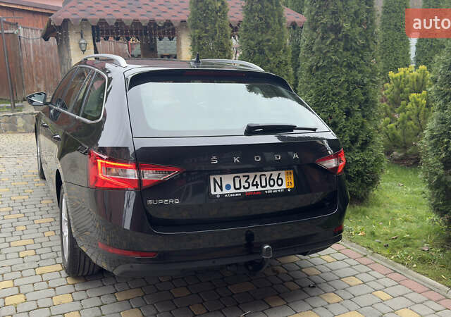 Черный Шкода Суперб, объемом двигателя 1.97 л и пробегом 259 тыс. км за 22900 $, фото 10 на Automoto.ua