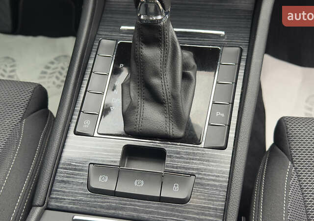 Черный Шкода Суперб, объемом двигателя 1.97 л и пробегом 259 тыс. км за 22900 $, фото 41 на Automoto.ua