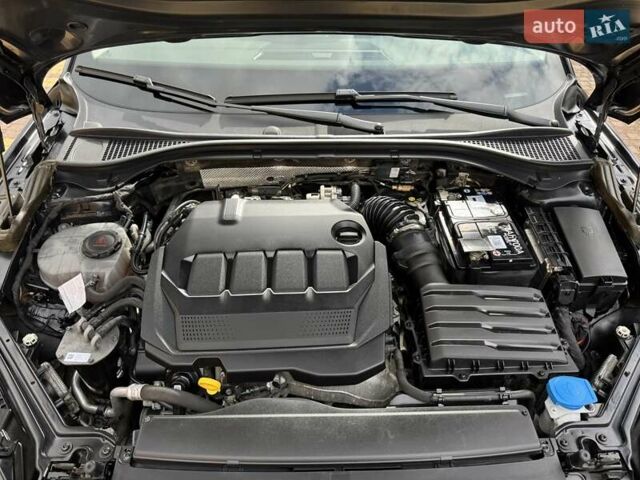 Черный Шкода Суперб, объемом двигателя 1.97 л и пробегом 193 тыс. км за 27500 $, фото 21 на Automoto.ua