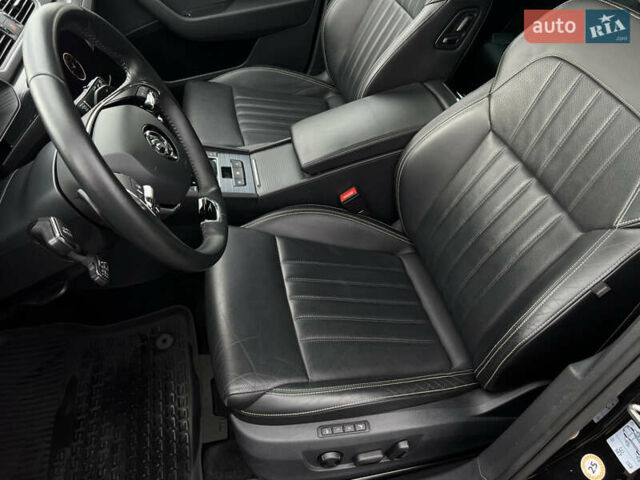 Черный Шкода Суперб, объемом двигателя 2 л и пробегом 173 тыс. км за 27700 $, фото 30 на Automoto.ua