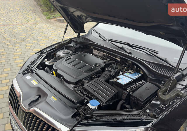 Черный Шкода Суперб, объемом двигателя 1.97 л и пробегом 259 тыс. км за 22900 $, фото 98 на Automoto.ua