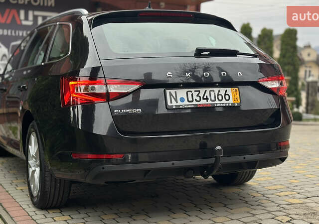 Черный Шкода Суперб, объемом двигателя 1.97 л и пробегом 259 тыс. км за 22900 $, фото 12 на Automoto.ua