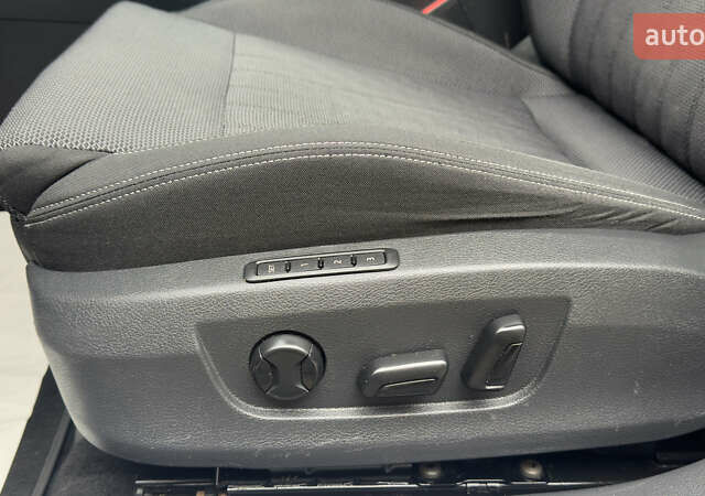 Черный Шкода Суперб, объемом двигателя 1.97 л и пробегом 259 тыс. км за 22900 $, фото 55 на Automoto.ua