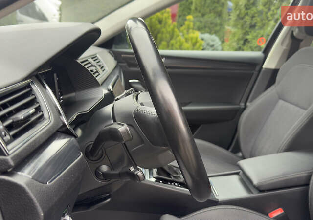 Черный Шкода Суперб, объемом двигателя 1.97 л и пробегом 259 тыс. км за 22900 $, фото 85 на Automoto.ua