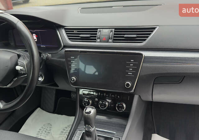 Черный Шкода Суперб, объемом двигателя 1.97 л и пробегом 259 тыс. км за 22900 $, фото 39 на Automoto.ua