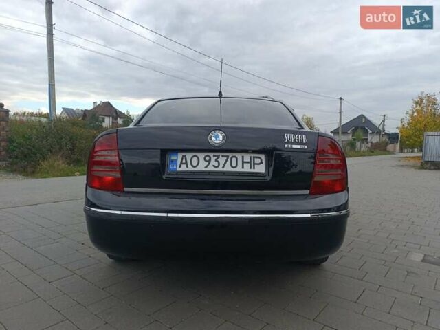 Шкода Суперб 2002 у Ужгороді на Automoto.ua Чорний Шкода Суперб, об'ємом двигуна 2.5 л та пробігом 280 тис. км за 3200 $, фото 13 на Automoto.ua
