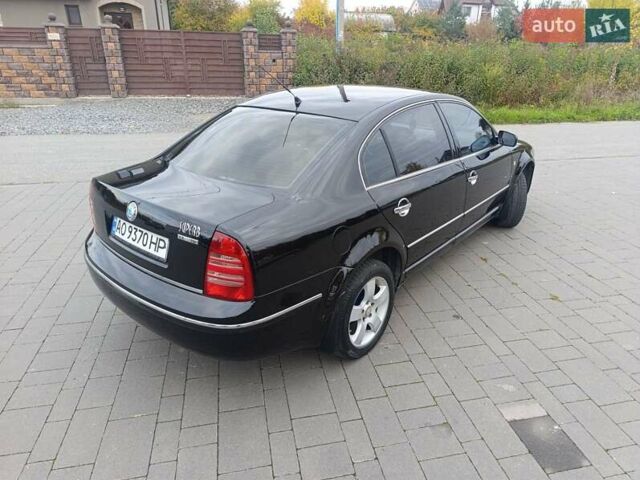 Шкода Суперб 2002 у Ужгороді на Automoto.ua Чорний Шкода Суперб, об'ємом двигуна 2.5 л та пробігом 280 тис. км за 3200 $, фото 11 на Automoto.ua
