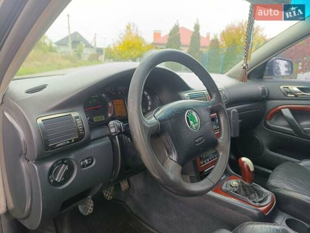 Шкода Суперб 2002 у Ужгороді на Automoto.ua Чорний Шкода Суперб, об'ємом двигуна 2.5 л та пробігом 280 тис. км за 3200 $, фото 28 на Automoto.ua