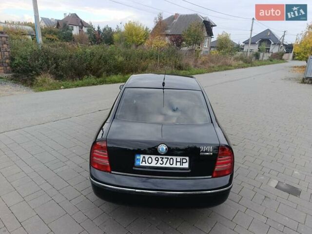 Шкода Суперб 2002 у Ужгороді на Automoto.ua Чорний Шкода Суперб, об'ємом двигуна 2.5 л та пробігом 280 тис. км за 3200 $, фото 12 на Automoto.ua