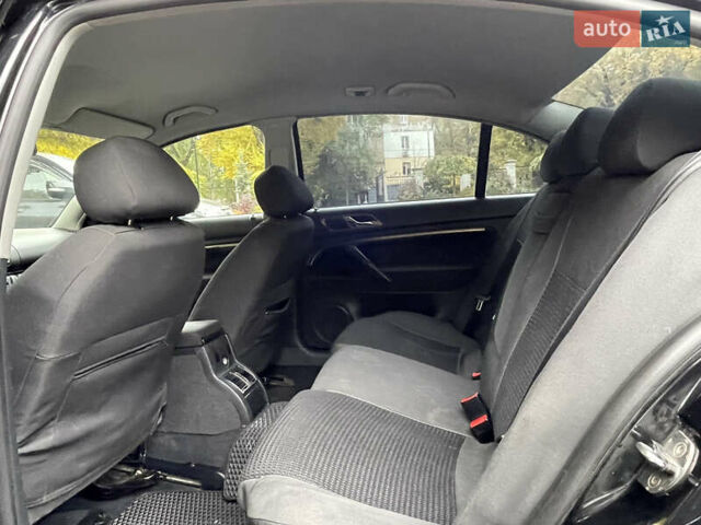 Чорний Шкода Суперб, об'ємом двигуна 2.5 л та пробігом 372 тис. км за 4450 $, фото 10 на Automoto.ua